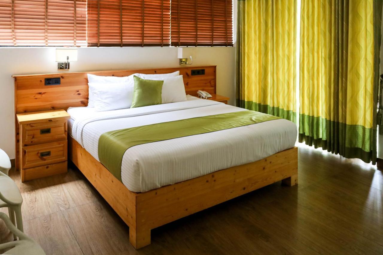 Hotel Ganthera Kandy Exterior photo